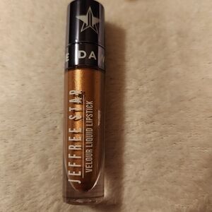 Jeffree Star Velour Liquid Lipstick -I Gotta Go